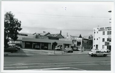 Photograph, Warrandyte Road Ringwood - 2.9.1992