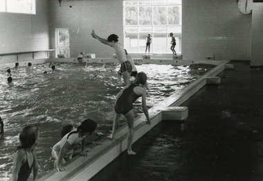 Photograph, Dolphin Pool, Ringwood, circa 1981
