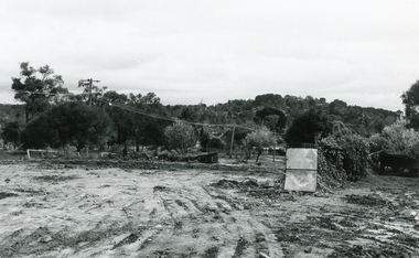 Photograph, From Junction Street nearer to Suda Avenue, Ringwood work on new bypass on 6th September 1992