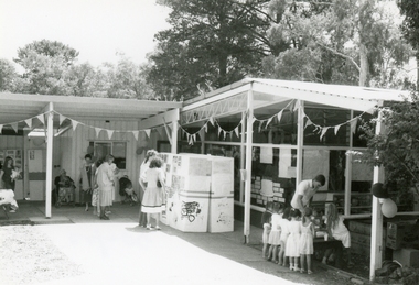 Photograph, Norwood Pre-School on 12Nov 1988, Notlen St, Ringwood, 30 years Anniversary