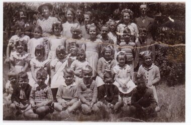 Photograph, Heathmont United Sunday School February 1952