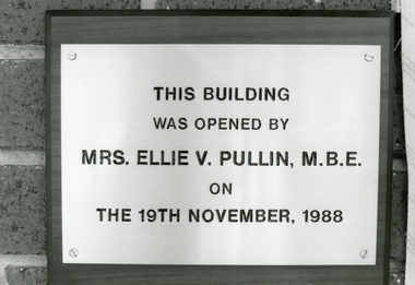 Photograph, Plaque, opening of the Ellie V Pullin Kindergarten 19th November 1988, 1988