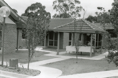 Photograph, Glamorgan Court 8th April 1989, 1989