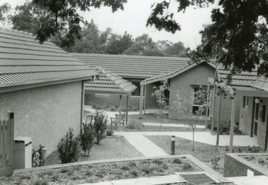 Photograph, Glamorgan Court 8th April 1989, 1989