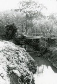 Photograph, Mullum Mullum Creek on Ringwood Street bridge, east side, on 10th September 1989, 1989