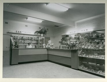 Photographs / Album, Official opening of the Ringwood Shopping Centre by Sir John Allison - 6th July 1954