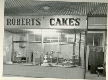 Photographs / Album, Official opening of the Ringwood Shopping Centre by Sir John Allison - 6th July 1954