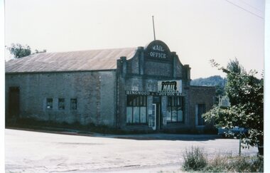 Photograph, Ringwood and Croydon Mail, Adelaide Street ,Ringwood. Early 1960's