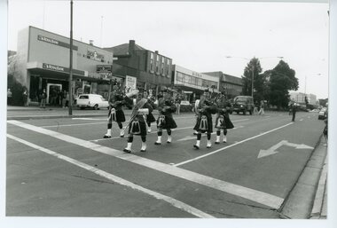 Photograph, Freedom of the City of Ringwood parade -1990. 7th Field Engineers Regiment of The Royal Australian Engineers