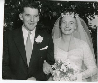 Photograph, Wedding of Mr Stan Tampolini and Miss Joan Hill