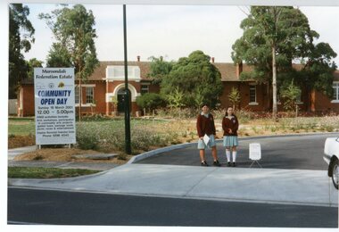 Photograph, Federation Estate -Ringwood. Community Open day 2001