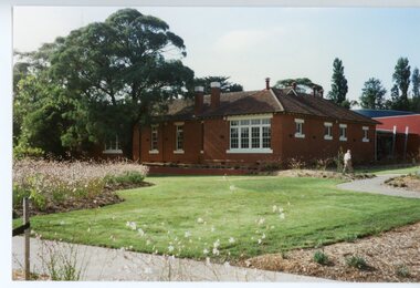 Photograph, Federation Estate -Ringwood. Community Open day 2001