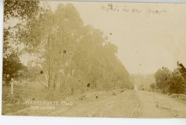Photograph/Postcard, Warrandyte Road, Ringwood Circa 1900's