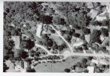 Photograph, Air photograph Homebush Court area Ringwood 1970