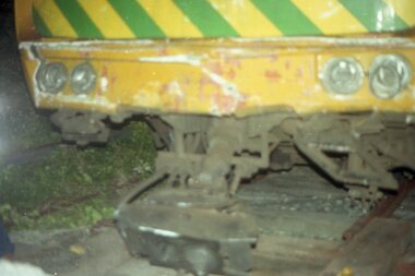 Negative - (24 images), Rail accident in Ringwood -1994