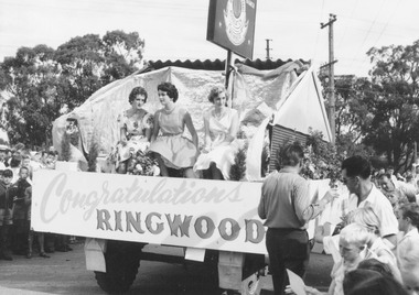 Photograph, Proclamation of the City of Ringwood procession, 19 March, 1960