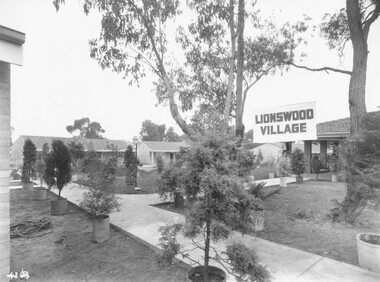 Photograph, Opening of Lionswood Retirement Village, Kirk Street Ringwood in May 1963
