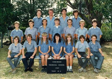 Photograph - Group, Ringwood Technical School 1987 Year 10.6, c 1987