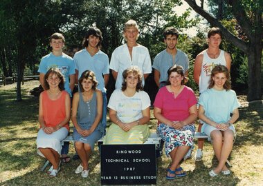 Photograph - Group, Ringwood Technical School 1987 Year 12 Business Study, c 1987
