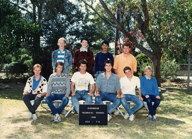 Photograph - Group, Ringwood Technical School 1988 VCE T12, c 1988
