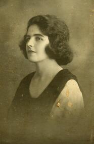 Photograph, Emma Ainger Cutts- daughter of Elsie Cutts (Refer also EM0003)