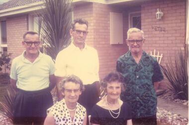 Photograph, 5 children of Florence Cutts (married to William Lowen), L-R ,Leonard, Osborne, Harold, Edith (married Ben Hussey), Gladys