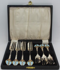 Souvenir - Tableware, Souvenir of  Ringwood Memorial Clocktower - cake forks 1970s