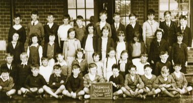 Photograph, Ringwood State School - Class photograph- Grade 3, 1936