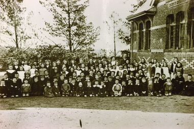 Photograph, Ringwood State School - Group photograph, 1910