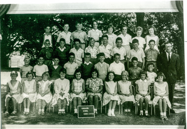 Photograph, Ringwood State School - Grade 5 and 6D, 1963
