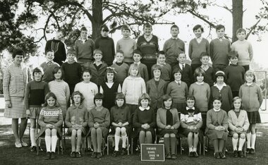 Photograph, Ringwood State School -  Grade 5B, 1968
