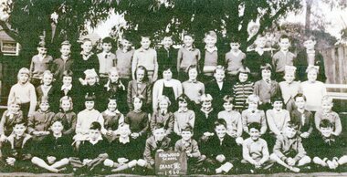 Photograph, Ringwood State School  - Grade 3C, 1960