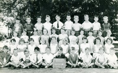 Photograph, Ringwood State School  - Grade 1B, 1962
