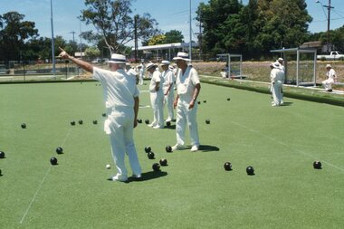 Photograph, Ringwood Bowls Club - New club house and greens at the corner of Warrandyte and Loughnan Roads, 1997. Photo taken by Jim Bennett