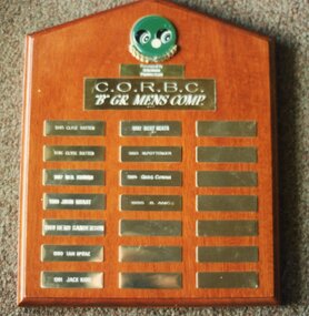 Photograph, Ringwood Bowls Club - Shield presented by Probus Club of Ringwood- 1986. 'B' Grade Mens Competition