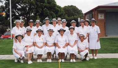 Photograph, Ringwood Bowls Club- Ladies A2 Section 5, Section Winners, 1998-99