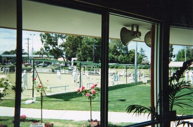 Photograph, Ringwood Bowls Club- the "Don McArdle Rose Garden". 1999