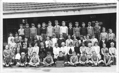 Photograph, Ringwood State School- Grade 4B, 1955