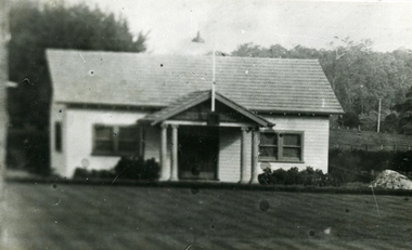 Photograph, Ringwood Bowling Club- New Clubrooms, 1931
