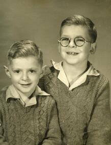 Photograph, Young Bob and Ronnie Oke, Scouting family