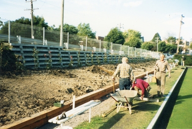 Photograph, Ringwood Bowling Club- Gardens around greens, 1990