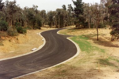 Photograph, Kubis Estate, North Ringwood in April 1978. Looking up the hill in Kubis Drive from the site of headwaters of Loughnan's Lake. Jenkins Close takes off to the right from centre