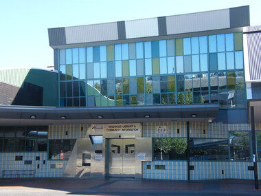 Photograph, Former Ringwood Library in Melbourne Street around 147-9 Maroondah Highway in 2008. Now demolished for Eastland expansion