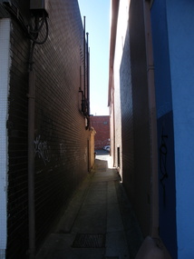 Photograph, Laneway on east side of Melbourne Street, Ringwood in 2008