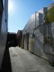 Photograph, Laneway at east side of Melbourne Street, Ringwood in 2008, next to The Barber Shack