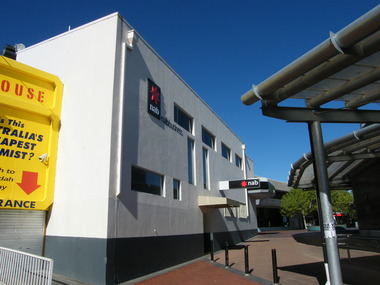 Photograph, Melbourne Street, east over to Adealide Street, Ringwood in 2008, showing NAB Bank, rear of Chemist Warehouse and Maroondah Credit Union