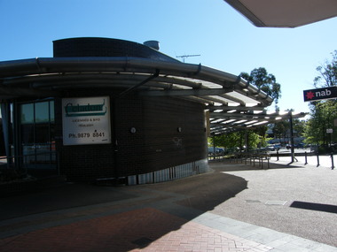Photograph, Walkway down from Melbourne Street, over to Eastland, Ringwood in 2008, showing NAB Bank