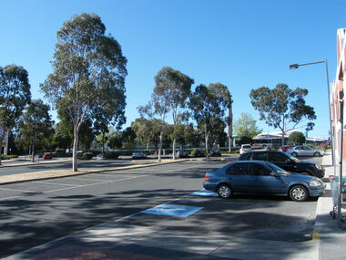 Photograph, End of Civic Mall joining from Melbourne Street over to former Adelaide Street, Ringwood in 2008, used for car parking