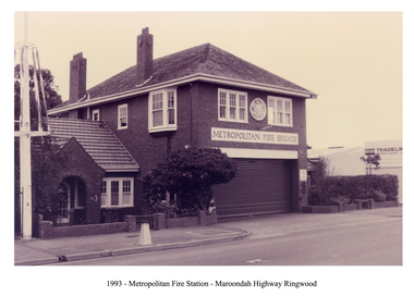 Photograph, Ringwood Fire Station, Maroondah Highway, Ringwood in 1993. Metropolitan Fire Brigade, with central fire station and two officer's residences