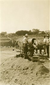 Photograph, Construction of Ringwood Baths 1934